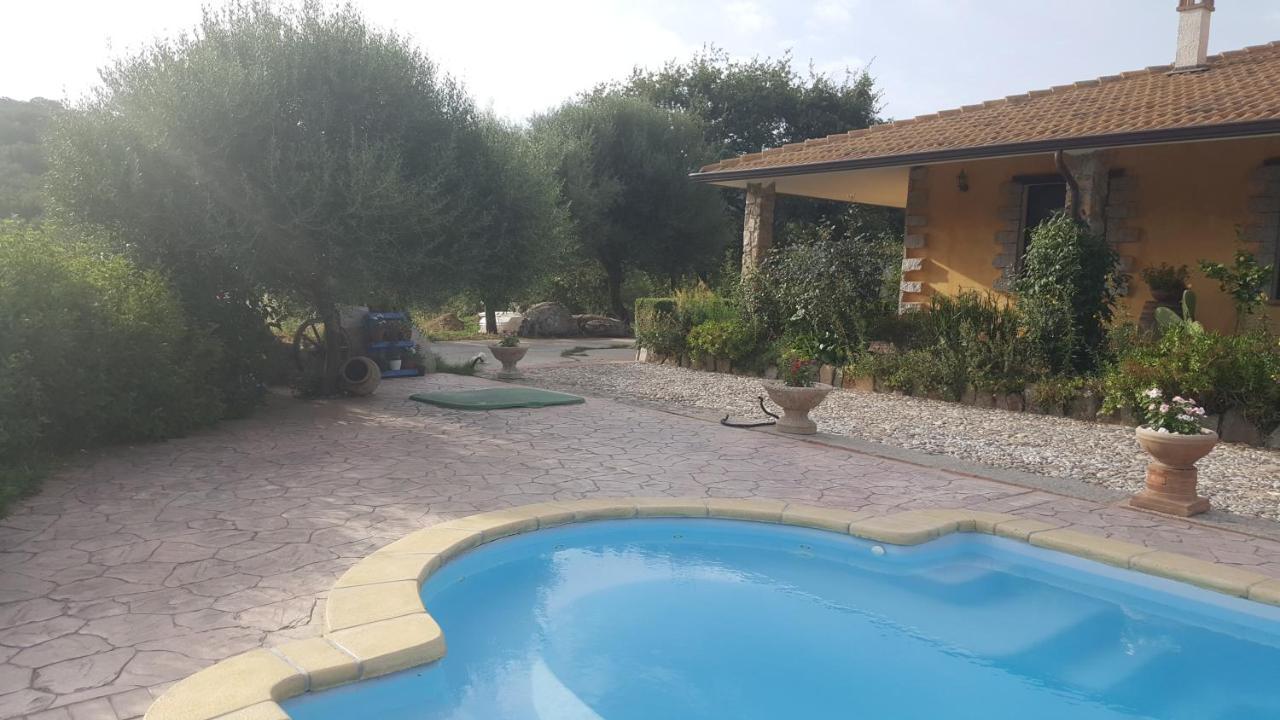 B&B Casa Vacanza Centro Sardegna Sorgono Exterior photo